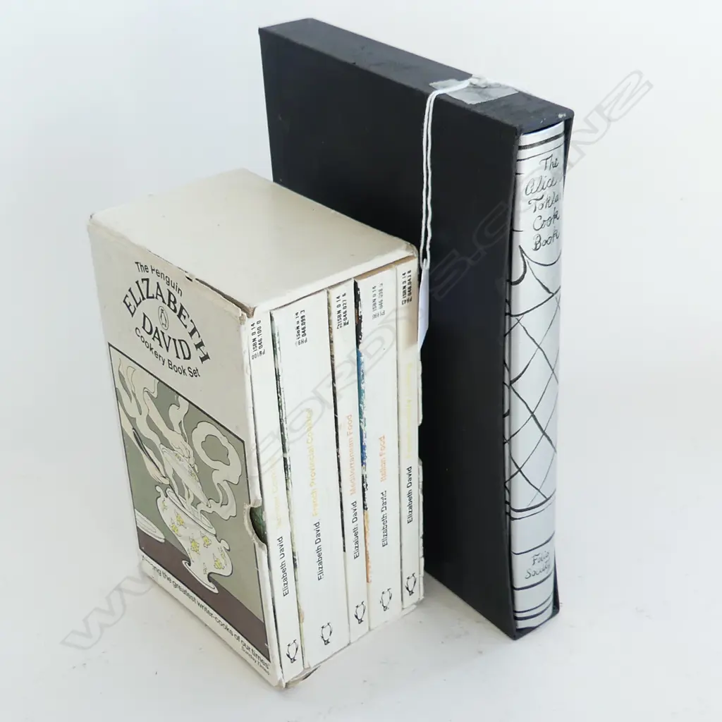 BOXED SET 5 ELIZABETH DAVID'S COOKERY BOOKS + ALICE B TOKLAS COOK BOOK, SINGLE BOXED   Image 1++