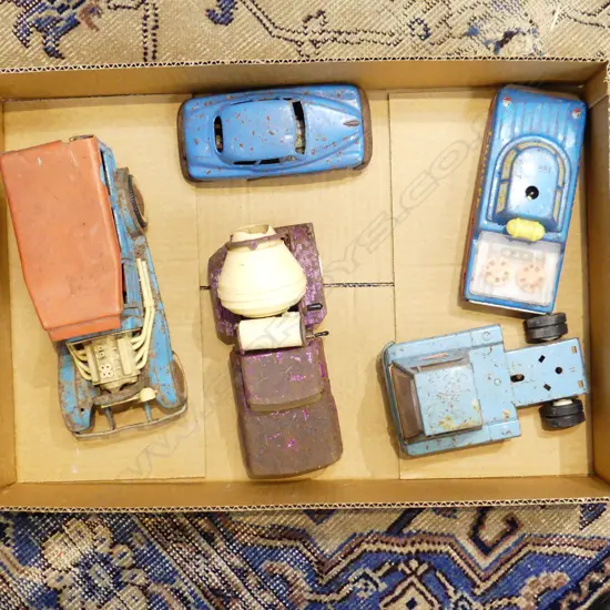 BOX LOT 2 TONKA TRUCKS & 3 VINTAGE TIN TOYS