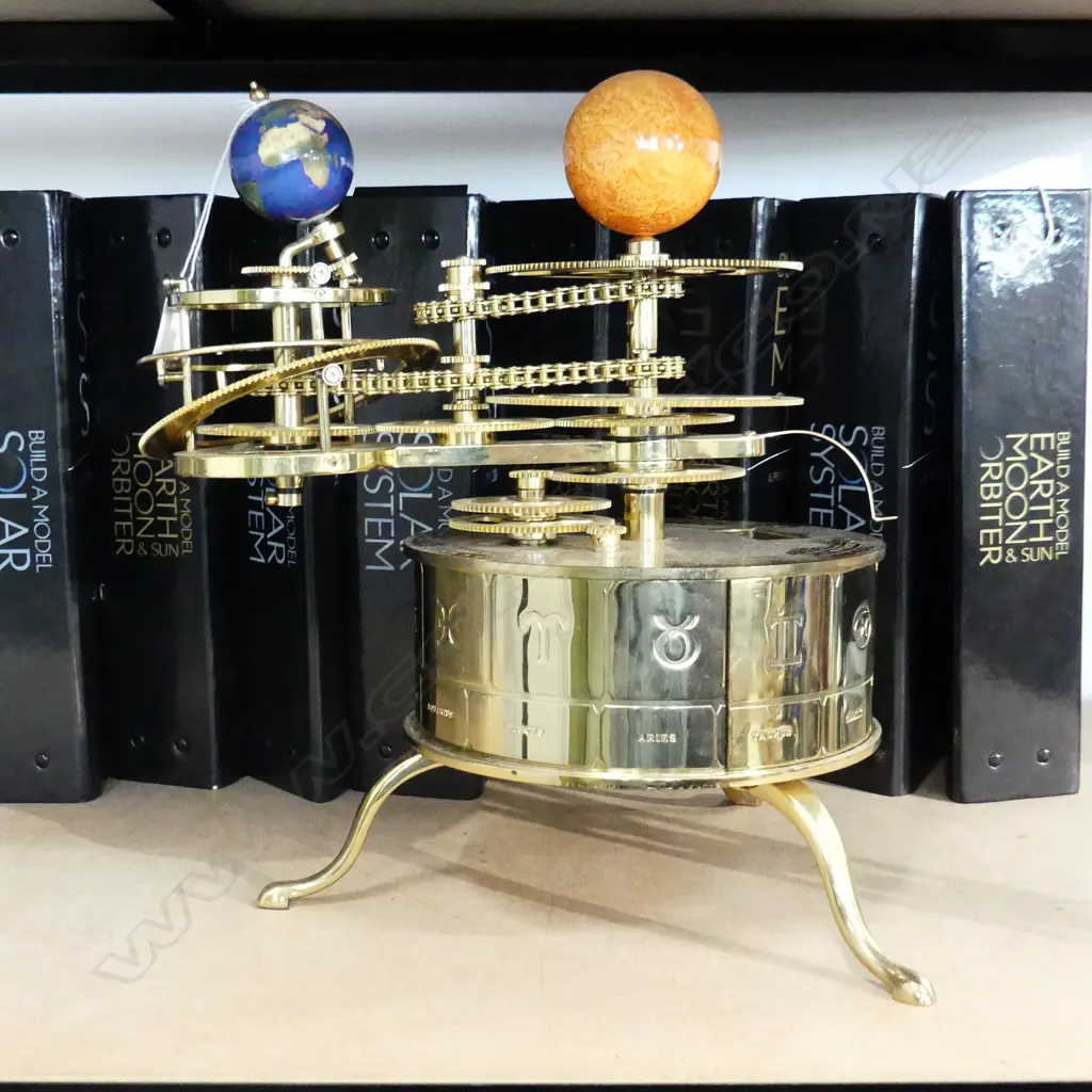 BRASS TELLURION, MODEL EARTH & SUN ORBITER H. 360mm A/F + 8 ASSOCIATED FOLDERS + ANOTHER UNASSEMBLED TELLURION Image 1++