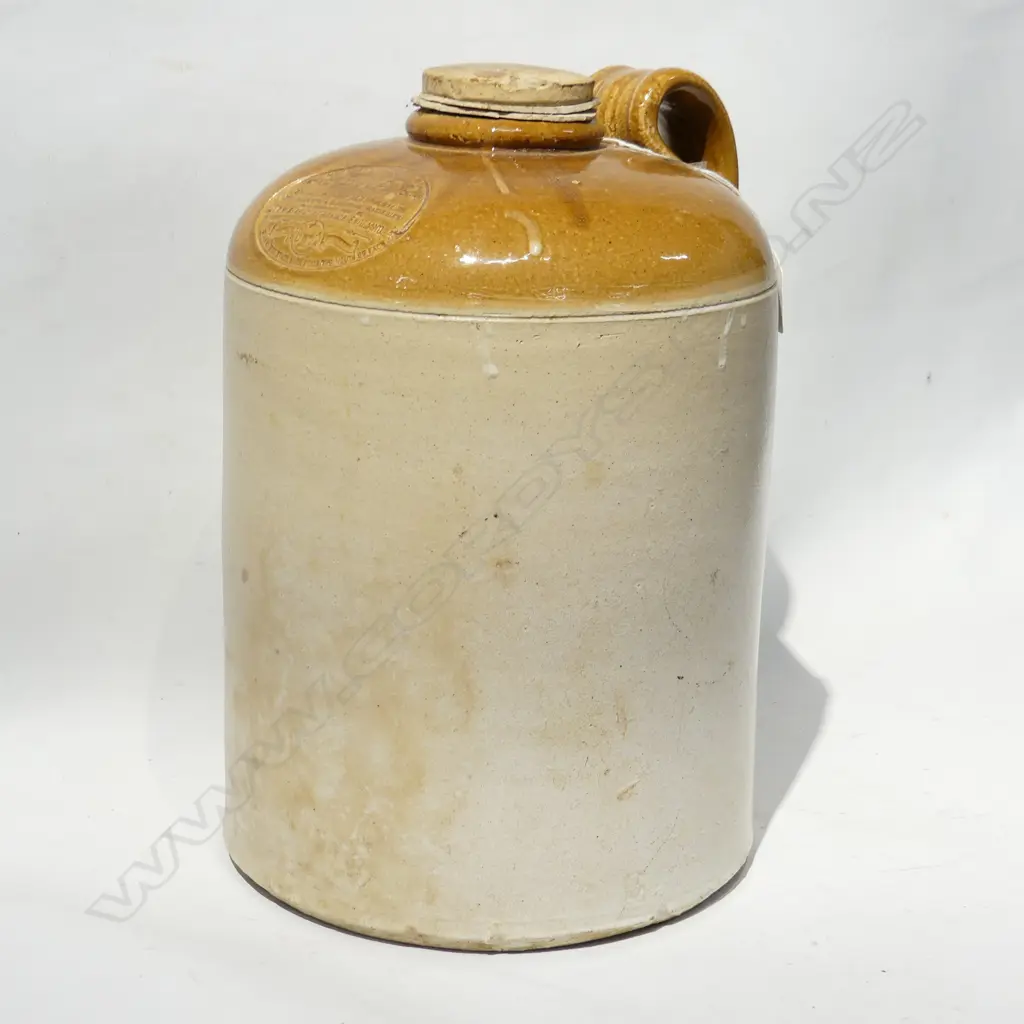 LG STONEWARE CROCK WITH LID, K.W. BERK, LONDON, H. 410mm Image 1++