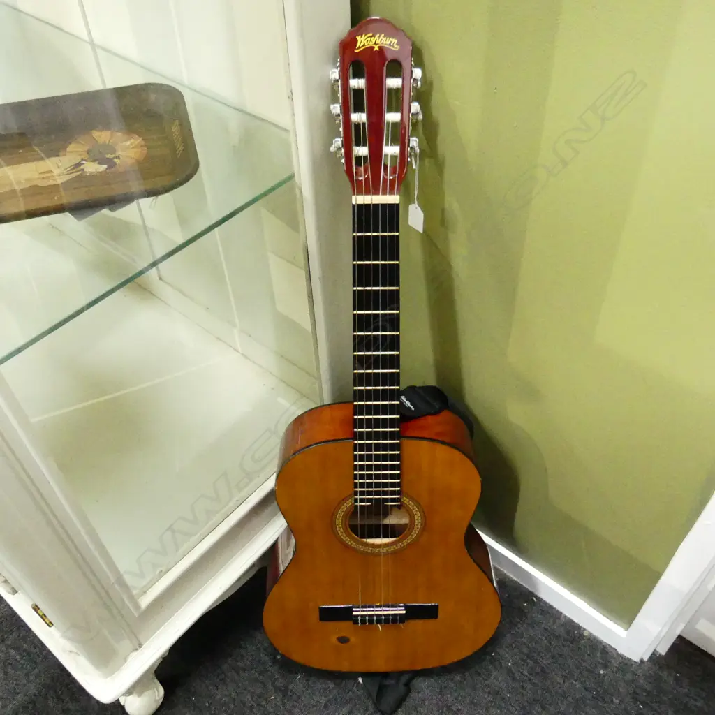 WASHBURN ACOUSTIC CLASSICAL  STYLE GUITAR Image 1++