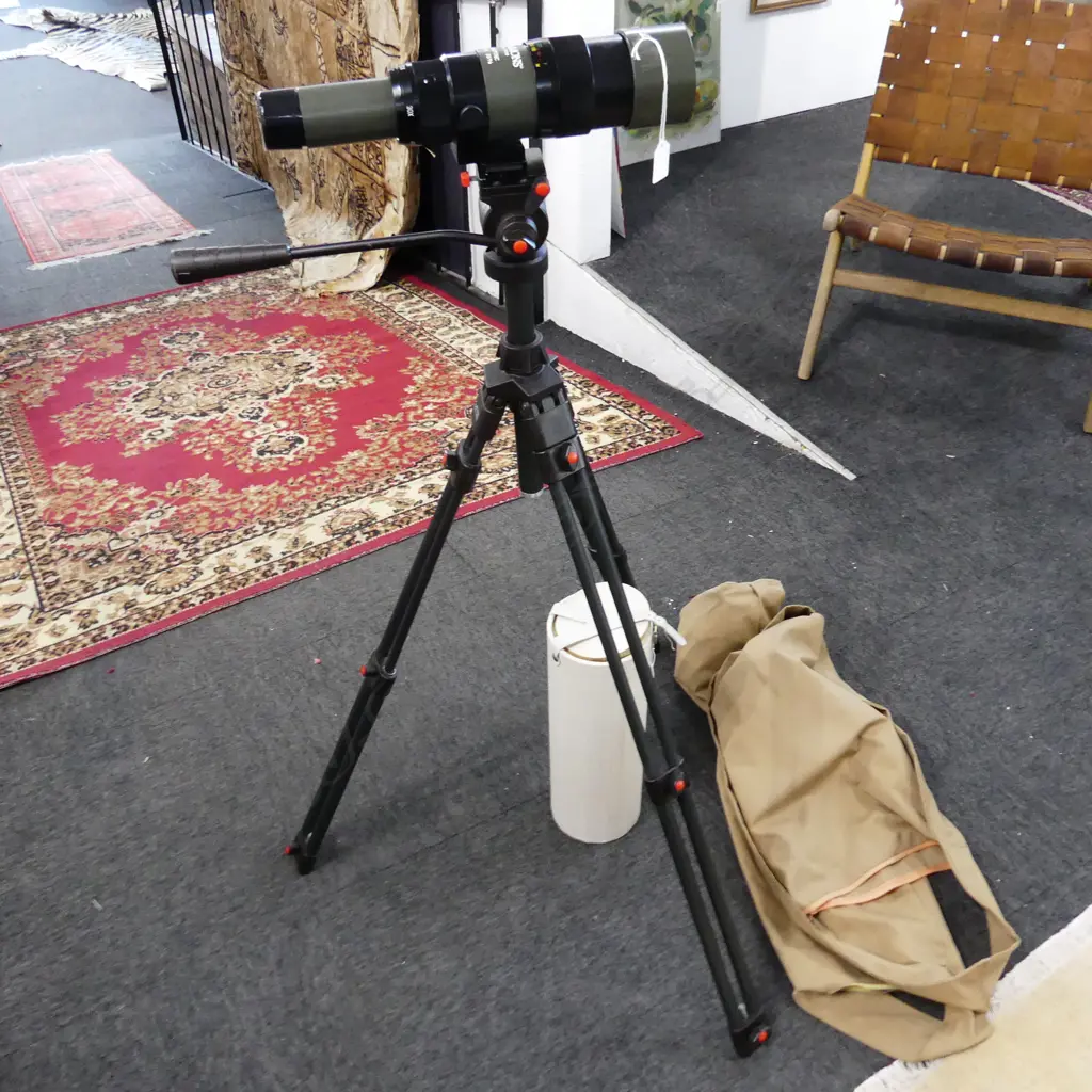 SIMMONS CATADIOPTRIC TELESCOPE & TRIPOD, MODEL #1225. With case & dust bags Image 1++
