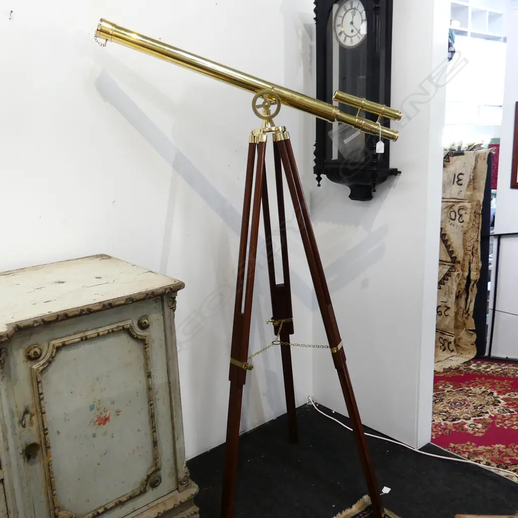 BRASS TELESCOPE ON TRIPOD L.970mm Image 1++