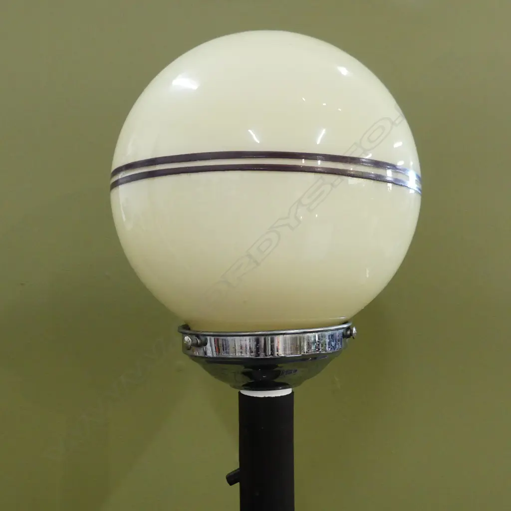 DECO STANDARD LAMP w. BROWN BAKELITE SHELF & BASE H.1670mm Image 1++