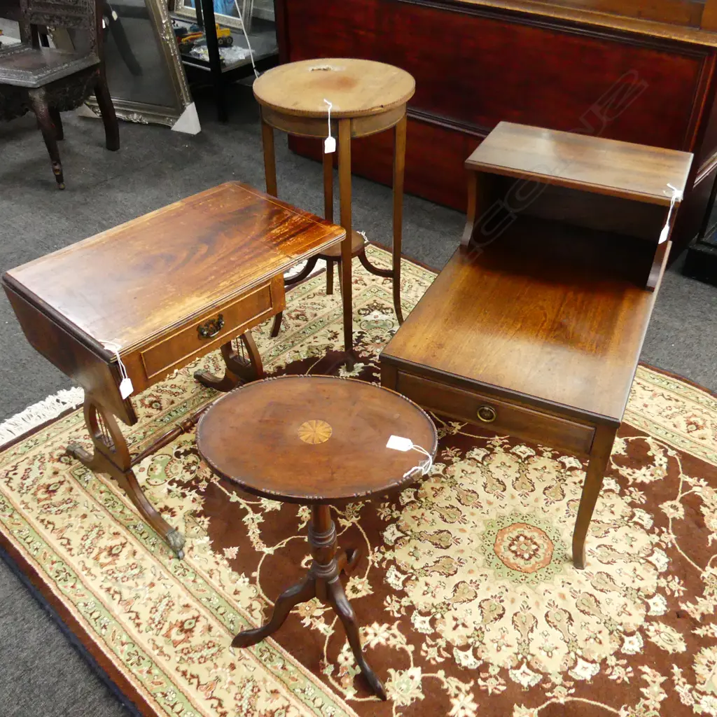 4 PCES MAHOGANY FURNITURE; WINE TABLE H.515mm, SMALL DROPSIDE SIDE TABLE, TELEPHONE TABLE, CIRCULAR SIDE TABLE H.720mm Image 1++