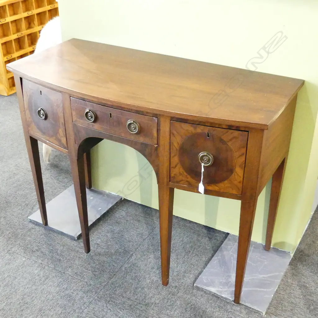 EDWARDIAN SHERATON REVIVAL MAHOGANY BOW FRONT CONSOLE TABLE 1065x490x800mm Image 1++