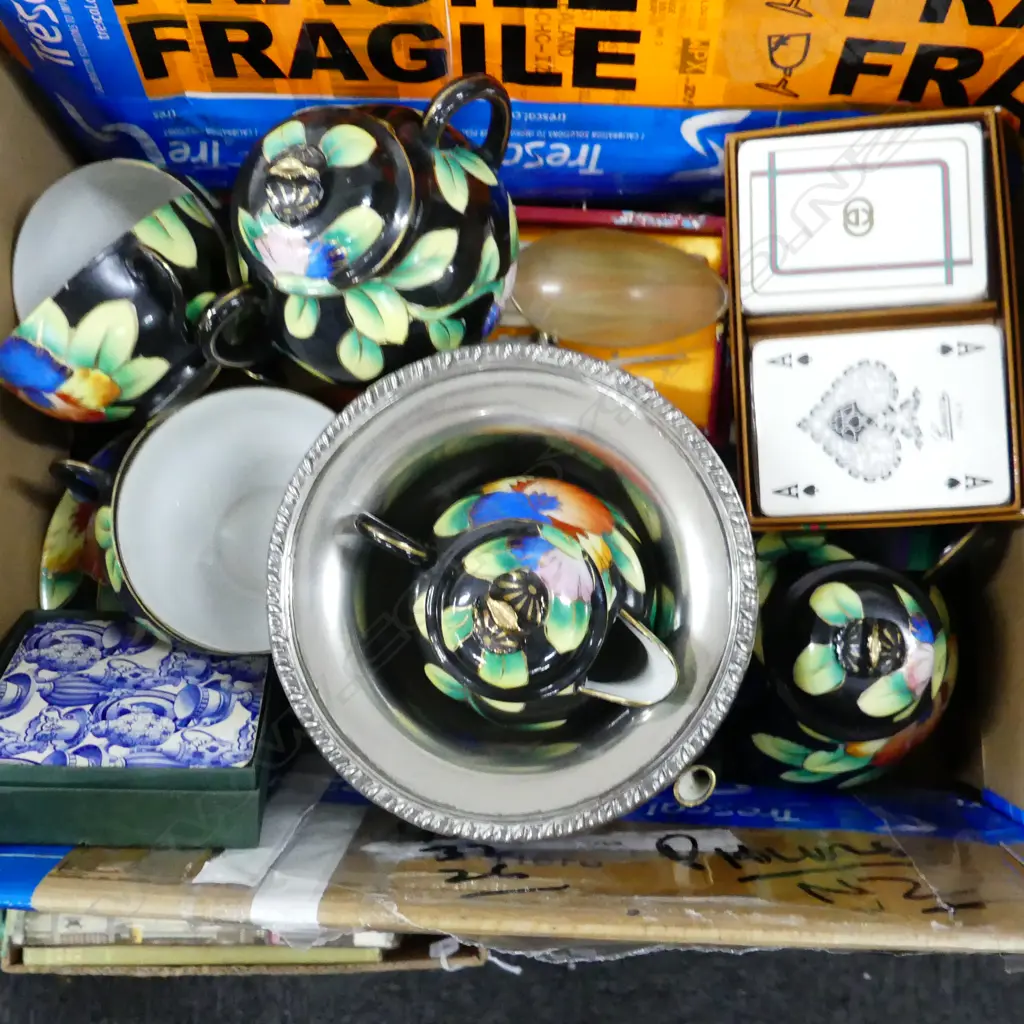 EP CHAMPAGNE BUCKET H.190mm, TEA SET, SERVING CUTLERY, CHOPSTICKS, MATS, GUCCI PLAYING CARDS (NEW), CHINESE LOCKS ETC Image 1++