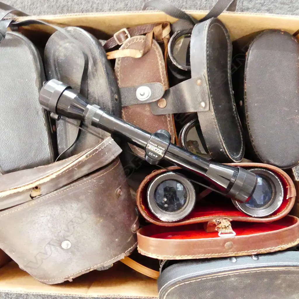 BOX LOT 9 PRS CASED BINOCULARS - FAULTS + 4x32 SCORE SPORT OPTIKS SCOPE L.310mm Image 1++