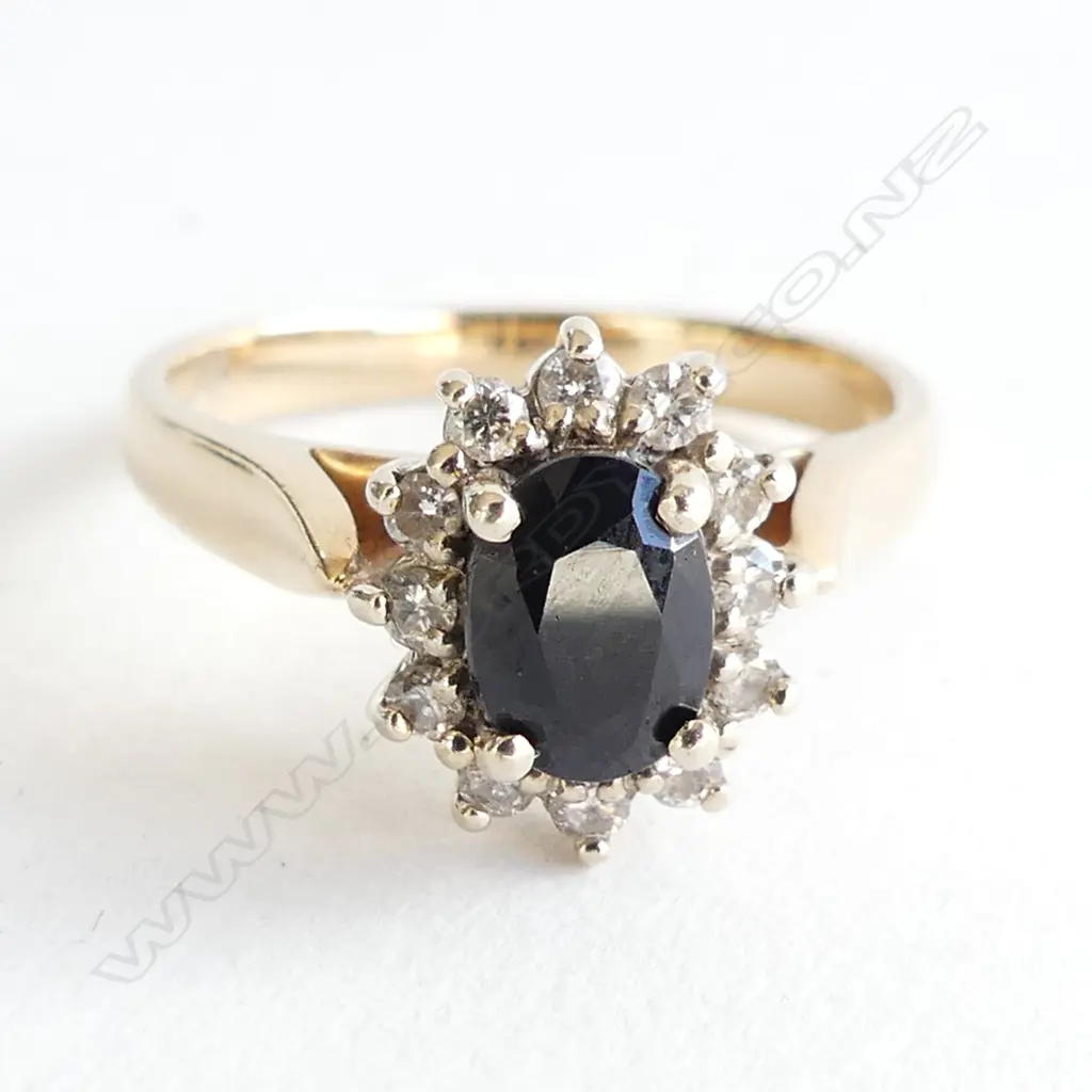 9CT & DARK SAPPHIRE & DIAMOND RING 3.7 GRAMS SIZE O 1/2 Image 1++