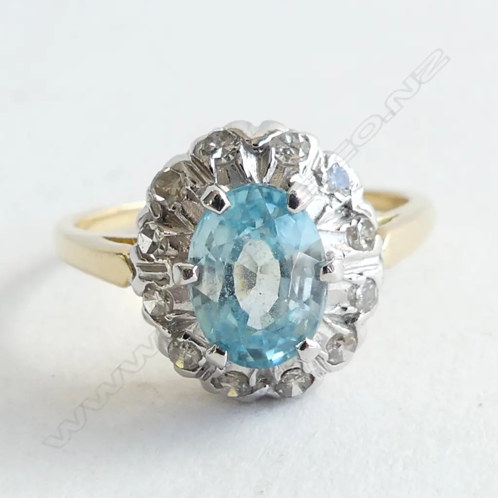 18CT BLUE STONE & DIAMOND RING 4.5 GRAMS + CERT (CENTRE STONE REPLACED) Image 1++