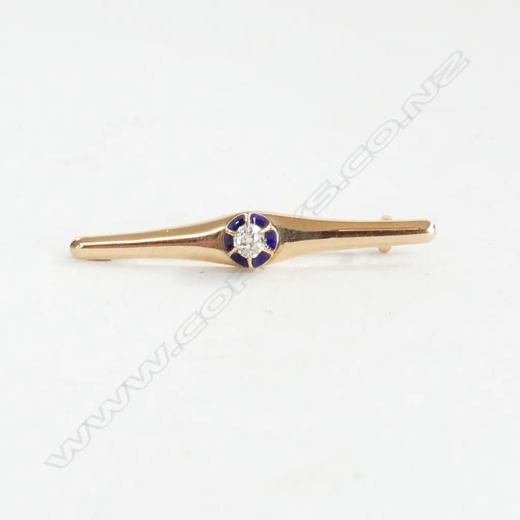 9CT AND 18CT GOLD AND DIAMOND BAR BROOCH 2.86gm Image 1++