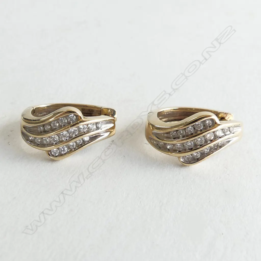 PR GOLD & DIAMOND EARRINGS 5.9 gms Image 1++