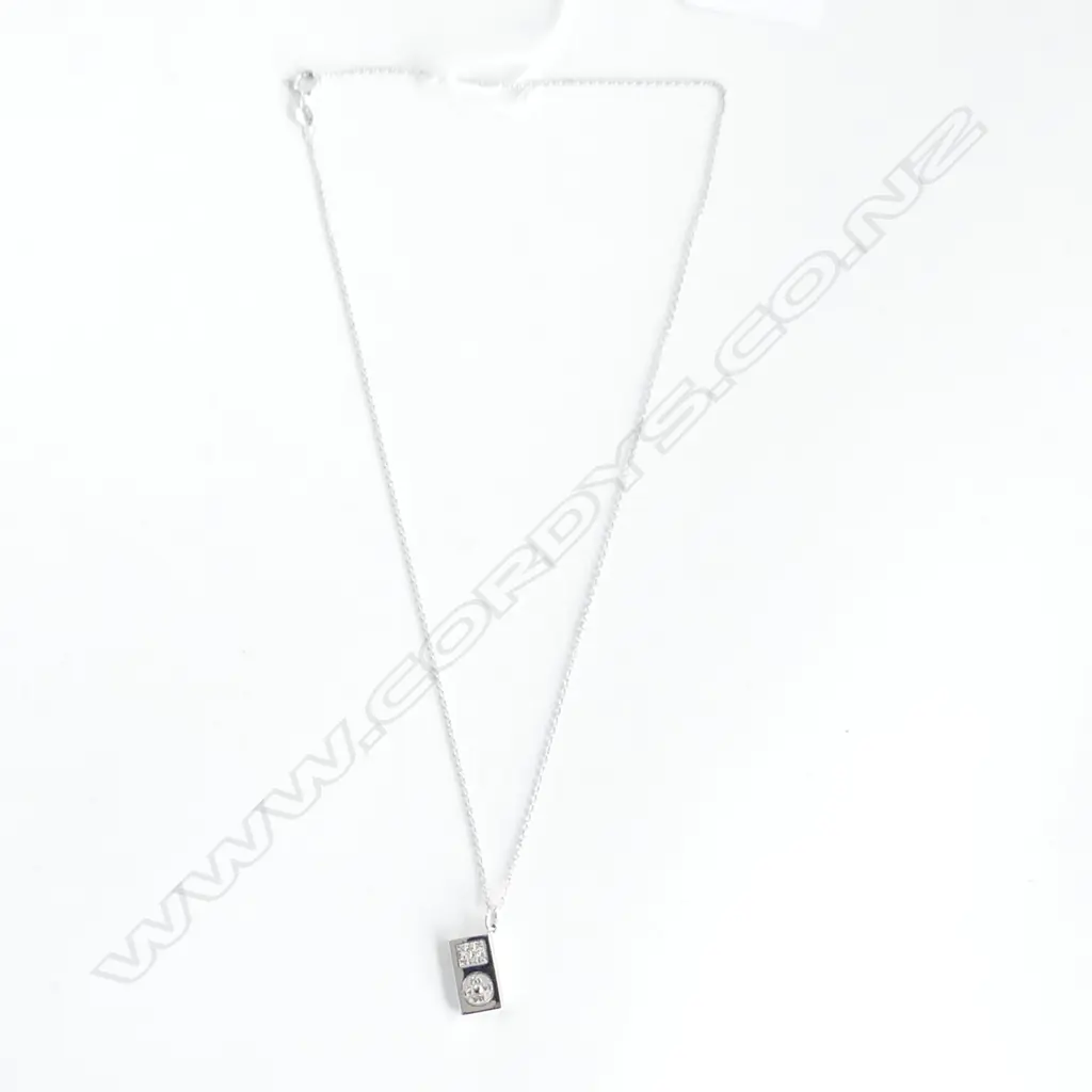 9CT WHITE GOLD I POD PENDANT ON CHAIN, 3.7GMS Image 1++