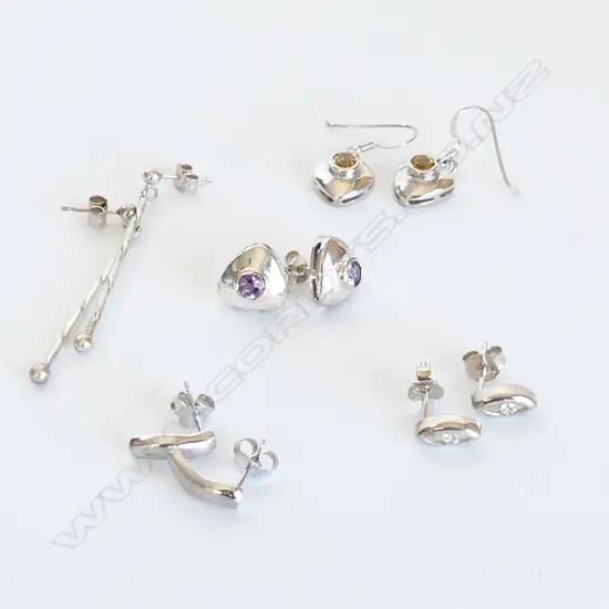 5 PRS SILVER & GEM SET STUD EARRINGS