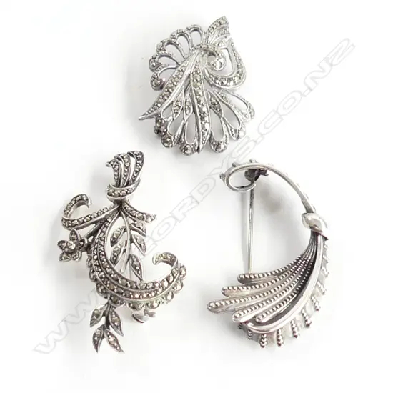  2 STG SIL MARCASITE BROOCHES AND STG STYLISED BROOCH.