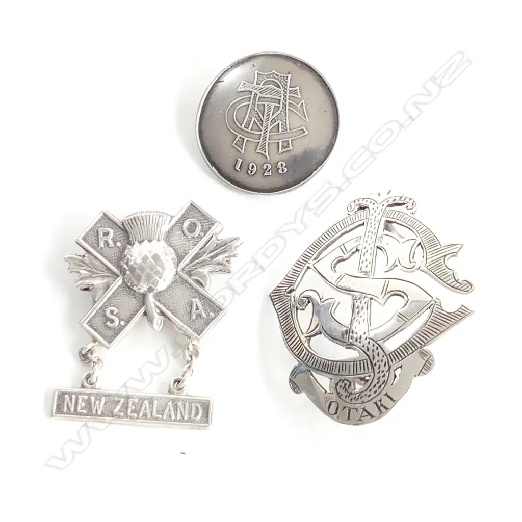  3 NEW ZEALAND RELATED STERLING SILVER BADGES. Image 1++