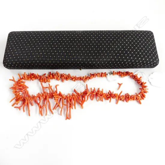 MEDITERRANEAN CORAL BRANCH NECKLACE