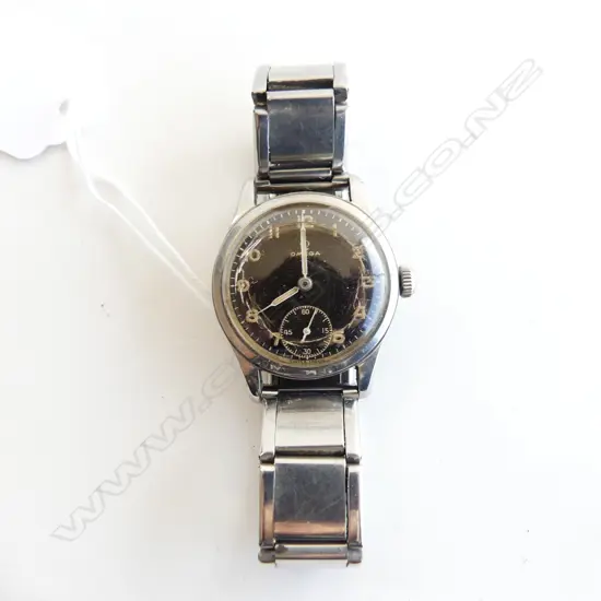 GENT'S VINTAGE BLACK DIAL OMEGA WRIST WATCH - not in working order