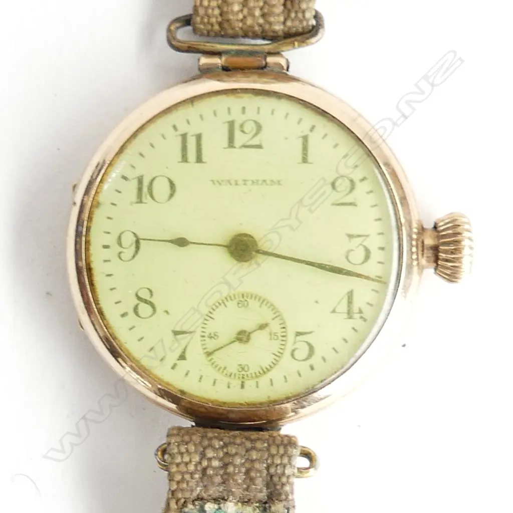   9CT GOLD WALTHAM WRIST WATCH NOT WORKING Image 1++