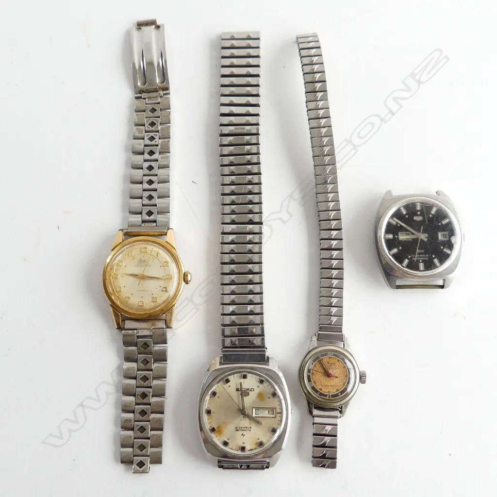 4 WATCHES; 2 SEIKO & 2 HADIS - 3 WORKING Image 1++
