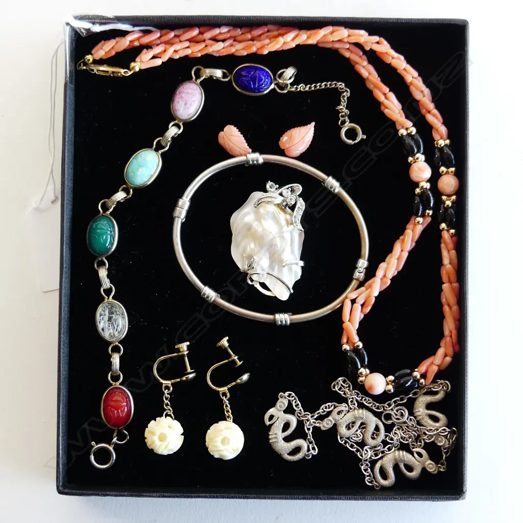 ASST. JEWELLERY;  RUSSELL MURPHY (NZ) VINTAGE SILVER 4 TANIWHA NECKLACE, CORAL NECKLACE & EARRINGS SET etc...... Image 1++