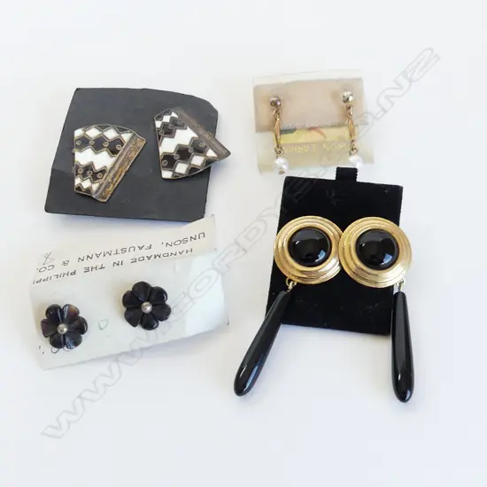 4 PRS FASHION EARRINGS, NEW, OLD STOCK 