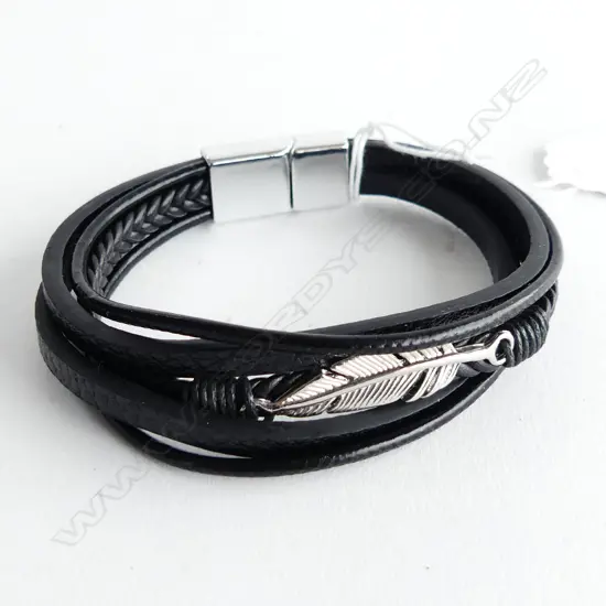 GENUINE CALF LEATHER MEN'S BRACELET, SLIDE MAGNET CLASP