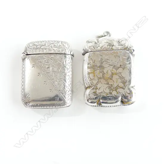 2 STG SILVER VESTA'S, BIRM. 1900 & 1940  37GMS 
