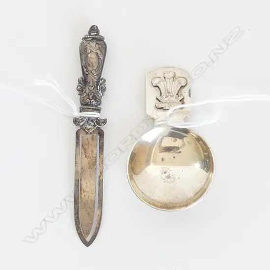 S/SILVER KNIFE BOOKMARK L100MM & S/SILVER TEA CADDY SPOON  TTOTAL WIEGHT 26grms 