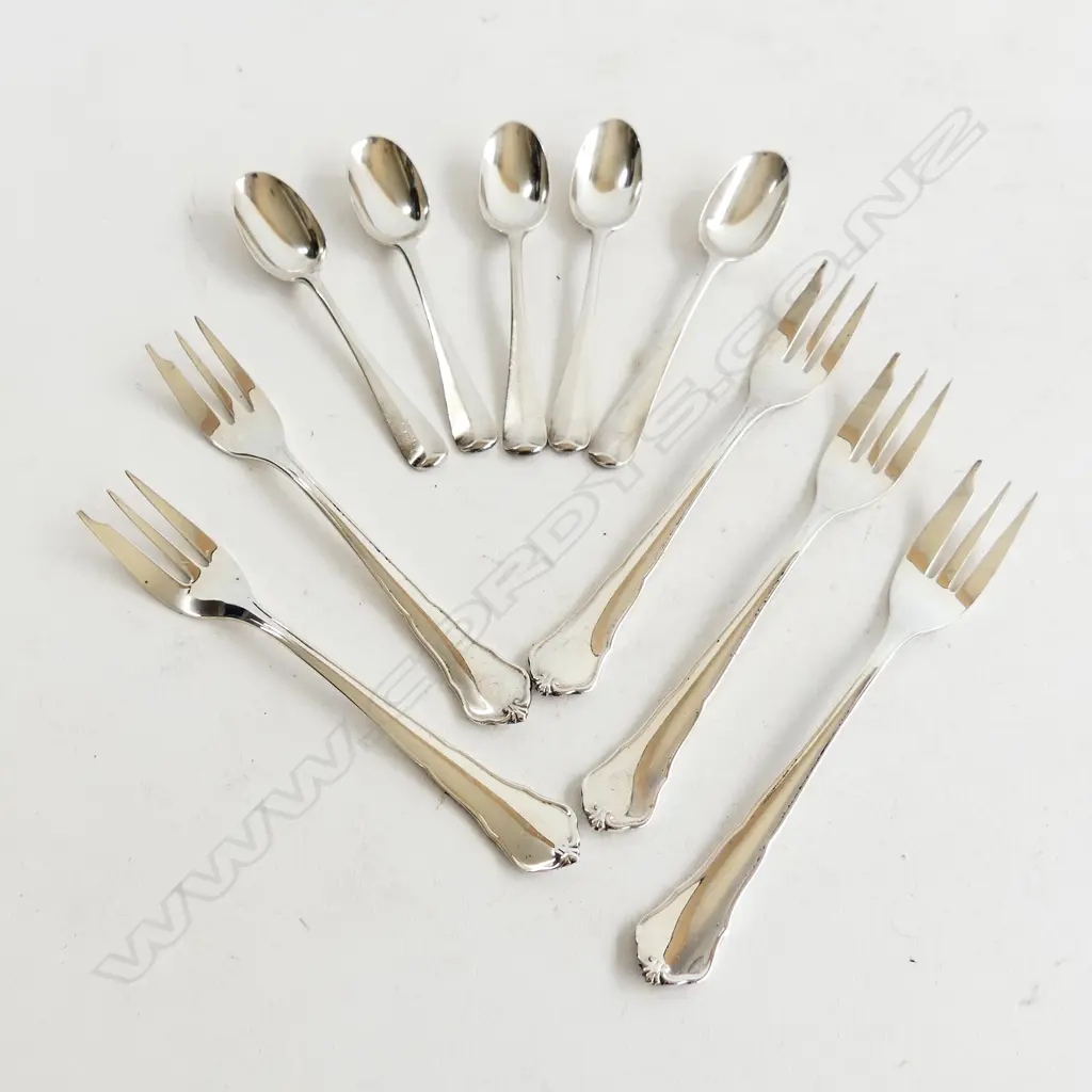 SET 5 800 SILVER CAKE FORKS + 5 STG SILVER COFFEE SPOONS 220GMS Image 1++