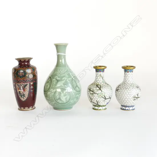 4 ORIENTAL VASES; 3 CLOISONNE; PR + 1; + GREEN CERAMIC H.155mm