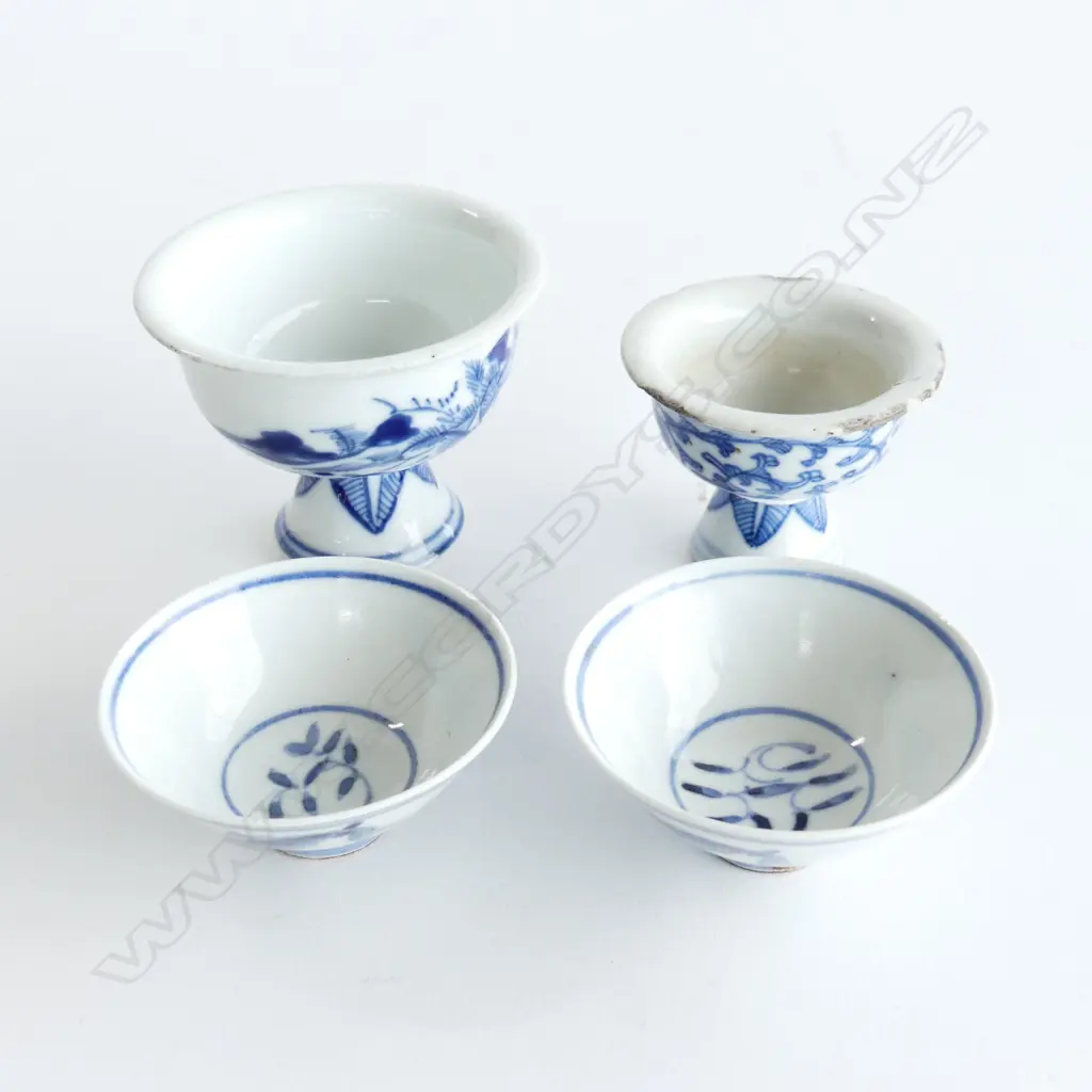2 CHING STEM CUPS 80mm dia + 2 SMALL CUPS 70mm dia Image 1++