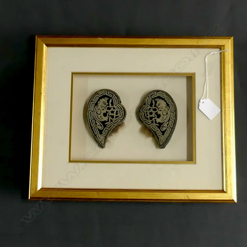 *DO NOT SELL RTV* PR OLD CHINESE SILK EMBROIDERED SMALL FASHION PANELS FRAMED Image 1++