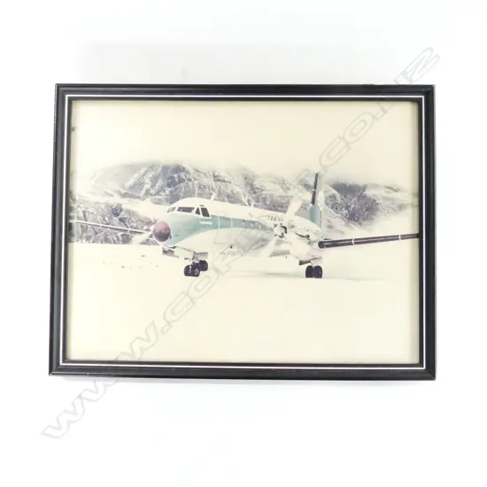 VINTAGE PHOTOGRAPH OF A MOUNT COOK AIRLINES PLANE 255 x 335mm