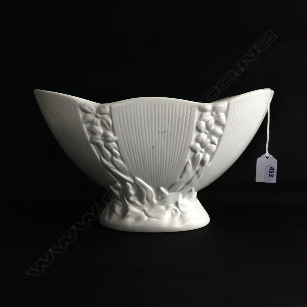 WHITE CROWN LYNN VASE #553 W.300mm Image 1++