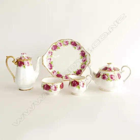 5 PCES ROYAL ALBERT OLD ENGLISH ROSES; TEAPOT, COFFEE POT (SPOUT REPAIRED) MILK, SUGAR, CAKE PLATE 235mm dia