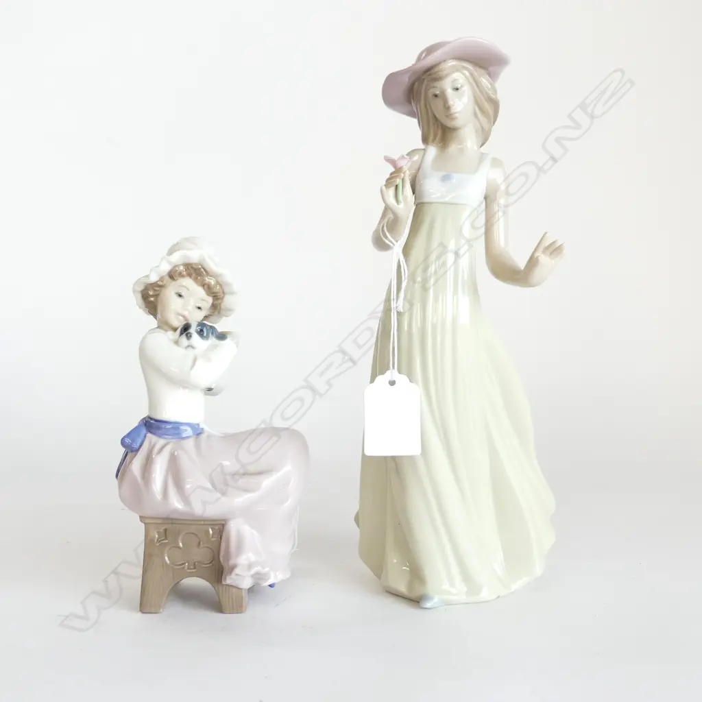 2 NAO FIGURINES; WOMAN w. FLOWER H.250mm, GIRL w. DOG H.170mm Image 1++