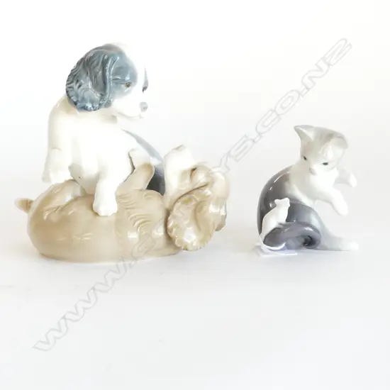 2 LLADRO ANIMAL FIGURINES; CAT & MOUSE, 2 DOGS H.130mm