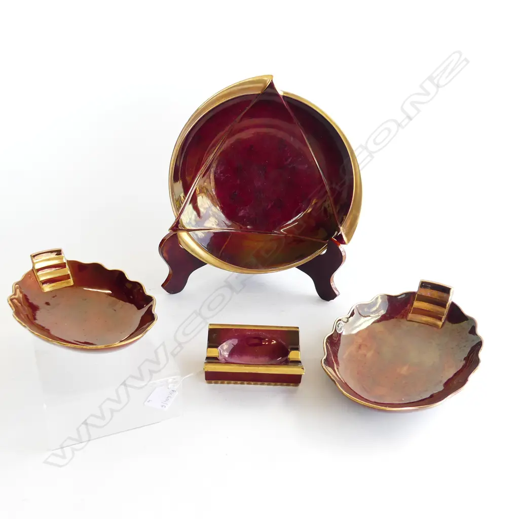 4 CARLTON WARE ROUGE ROYAL DISHES 260mm dia  Image 1++