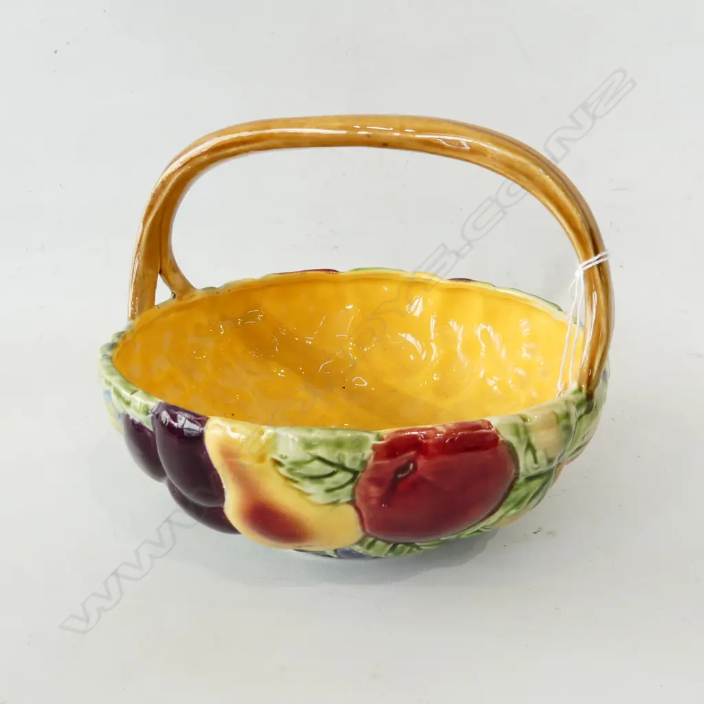 SARREGUEMINES MAJOLICA FRUIT BASKET 210mm dia Image 1++