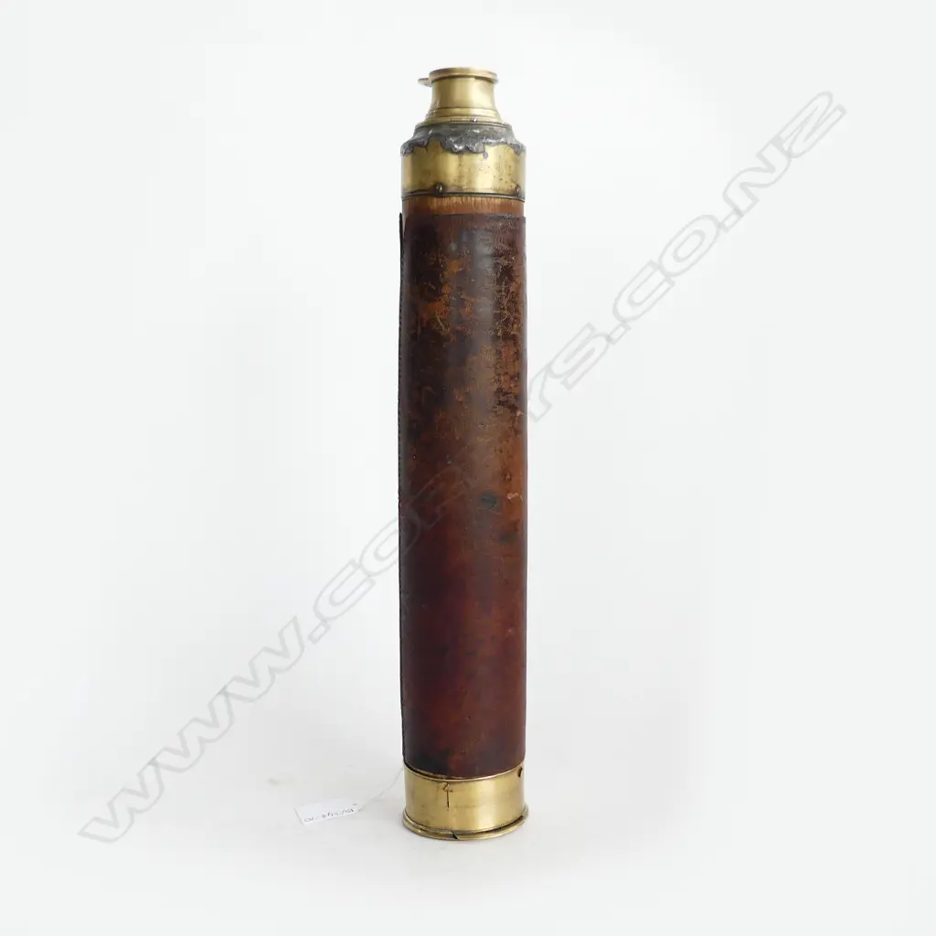 OLD MILITARY TWO-SLIDE TELESCOPE, INSCRIBED ‘DICKMAN AND SONS MONKWEARMOUTH’, L. 800mm Image 1++
