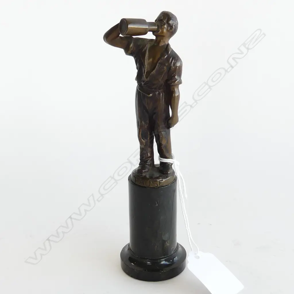 BRONZE FIGURE OF DRINKING MAN 'PAUSE', SIGNED OPTIZ, ON MARBLE BASE C1920  H. 160mm Image 1++