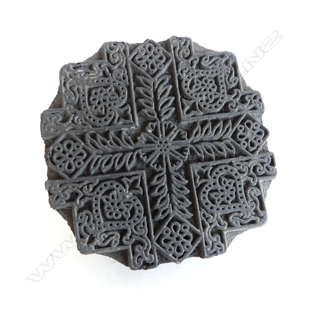 BATIK STAMP 130mm x 130mm Image 1++