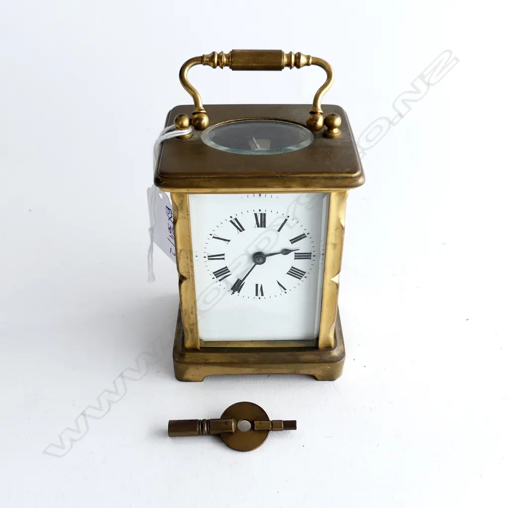 FRENCH CARRIAGE CLOCK (RUNNING w. KEY) H.120mm Image 1++