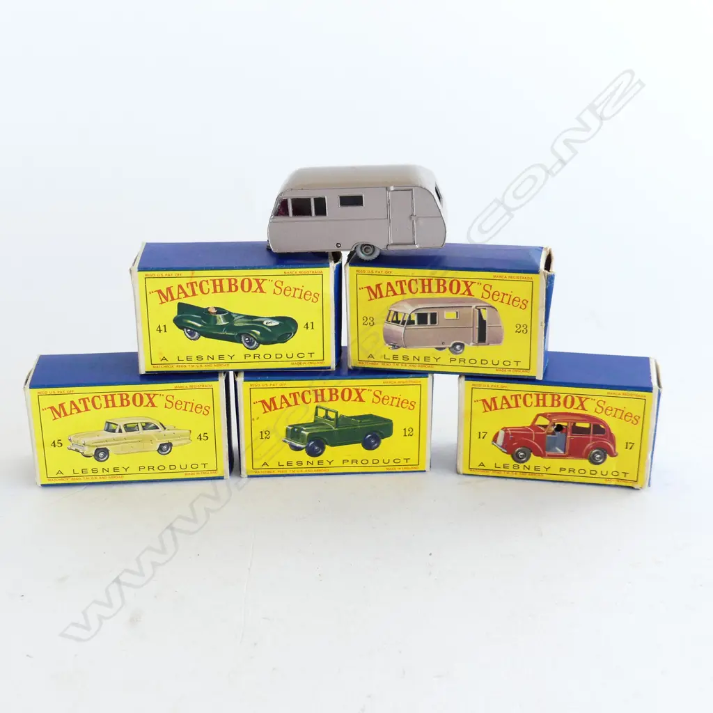 5 VINTAGE BOXED MATCHBOX SERIES; NOS. 12. 17. 23. 41. 45  Image 1++