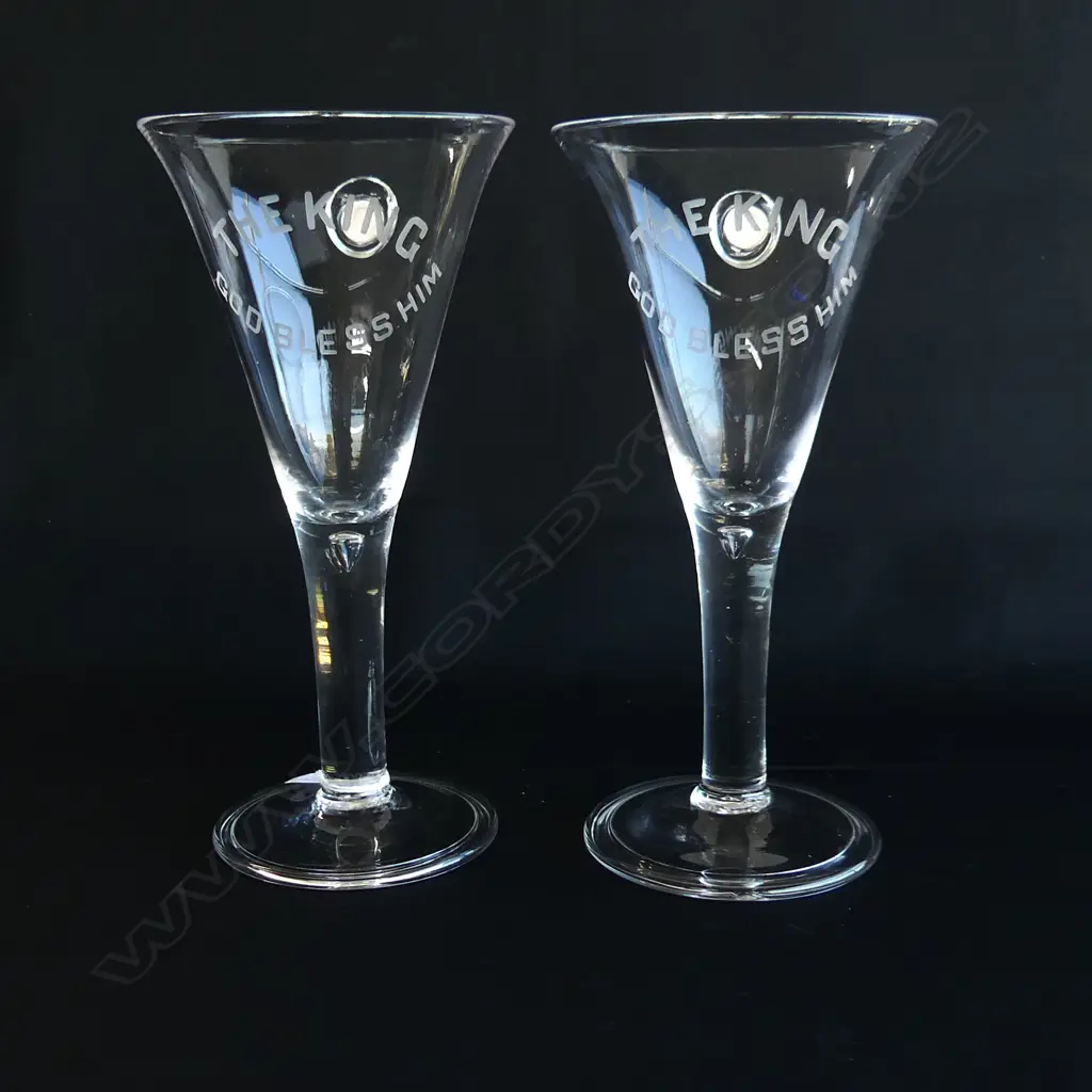 PR GEORGE V CORONATION WINE GOBLETS w. SIXPENCE 'THE KING / GOD BLESS HIM H.250mm Image 1++