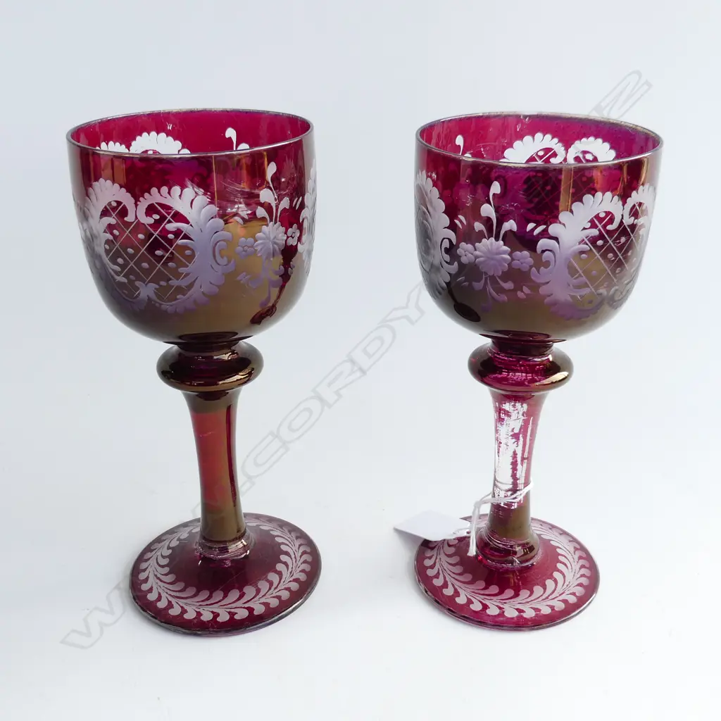 PR RED ETCHED WINE GLASSES H.195mm Image 1++