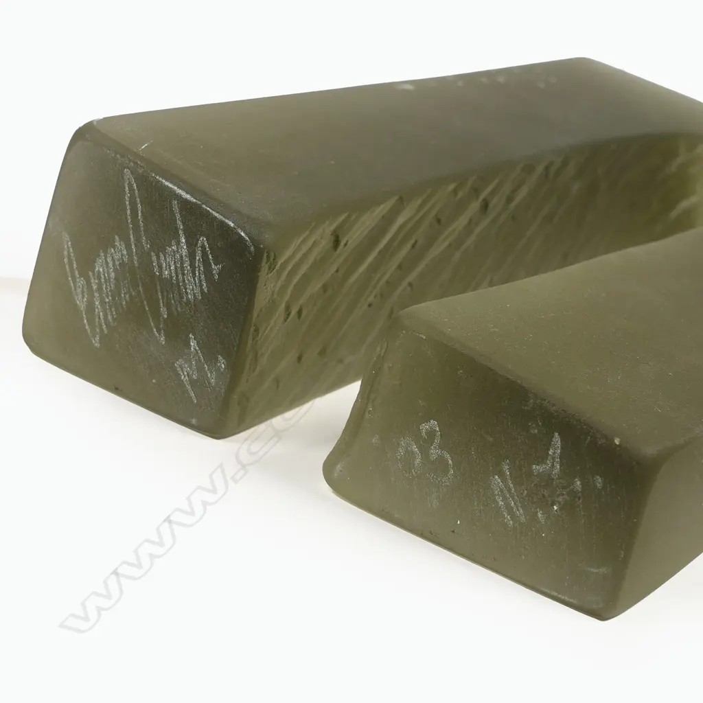 EMMA CAMDEN CAST GLASS SCULPTURE, 2003 320 X 165mm Image 1++