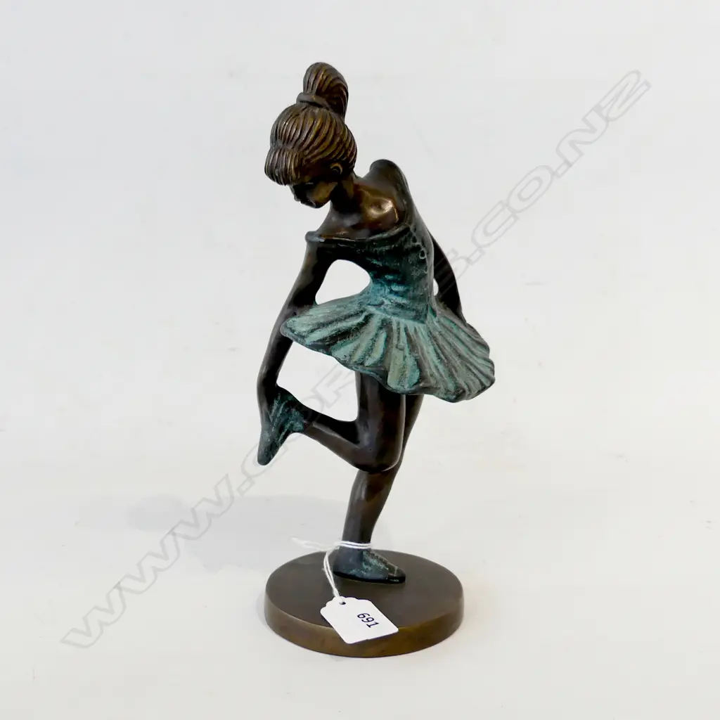 BRONZE BALLERINA GIRL H.250mm Image 1++
