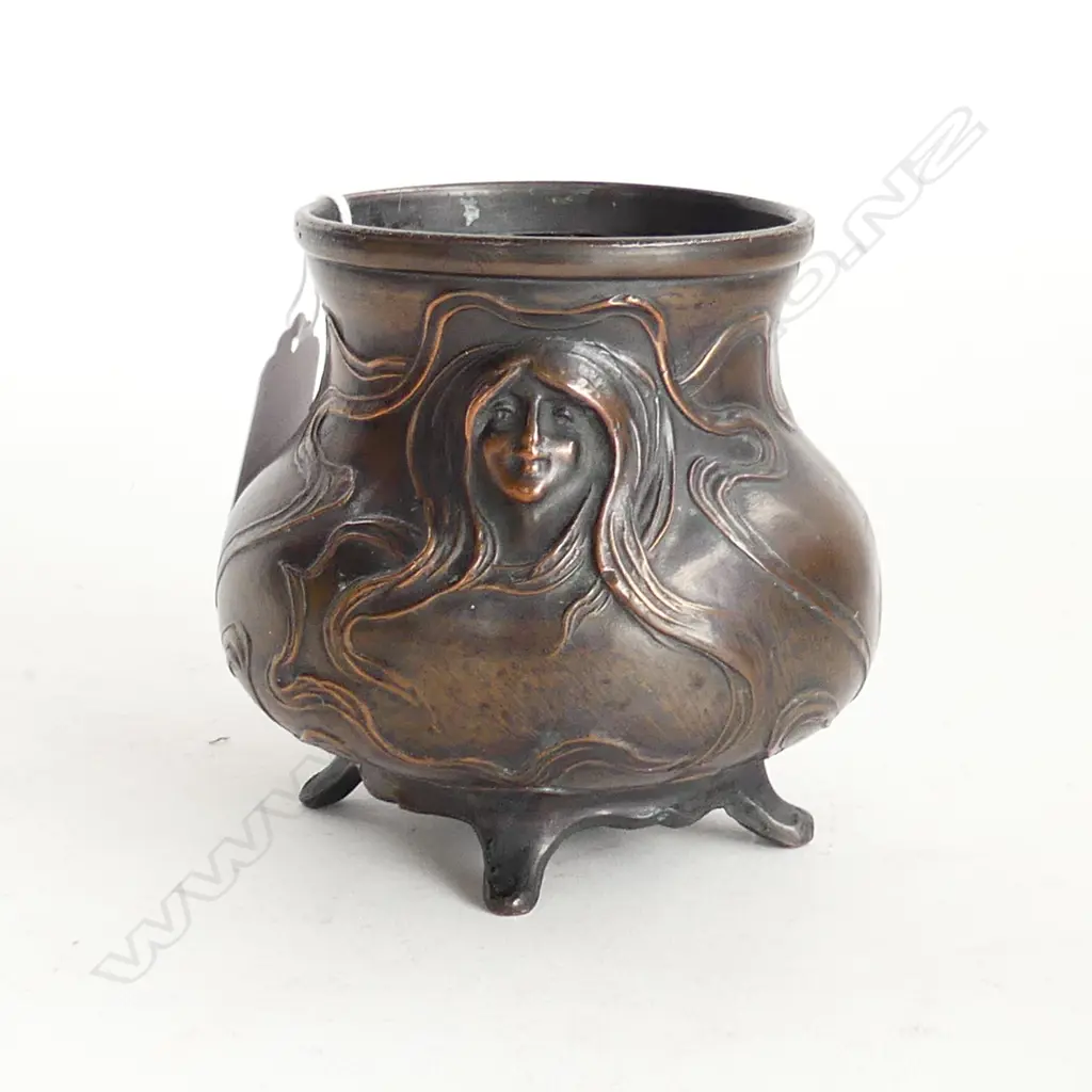 ART NOUVEAU LADY BRONZE PLANTER H. 110mm W. 110mm Image 1++